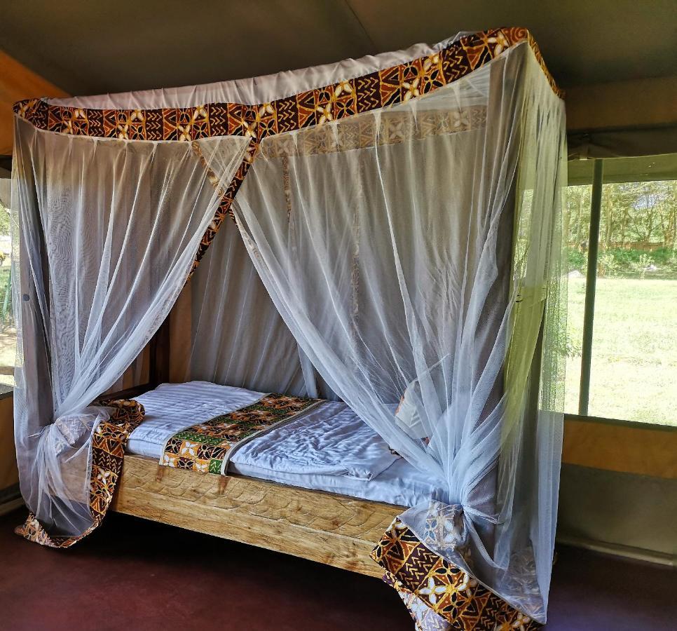 Africa Safari Lake Manyara Located Inside A Wildlife Park Mto wa Mbu Exterior photo
